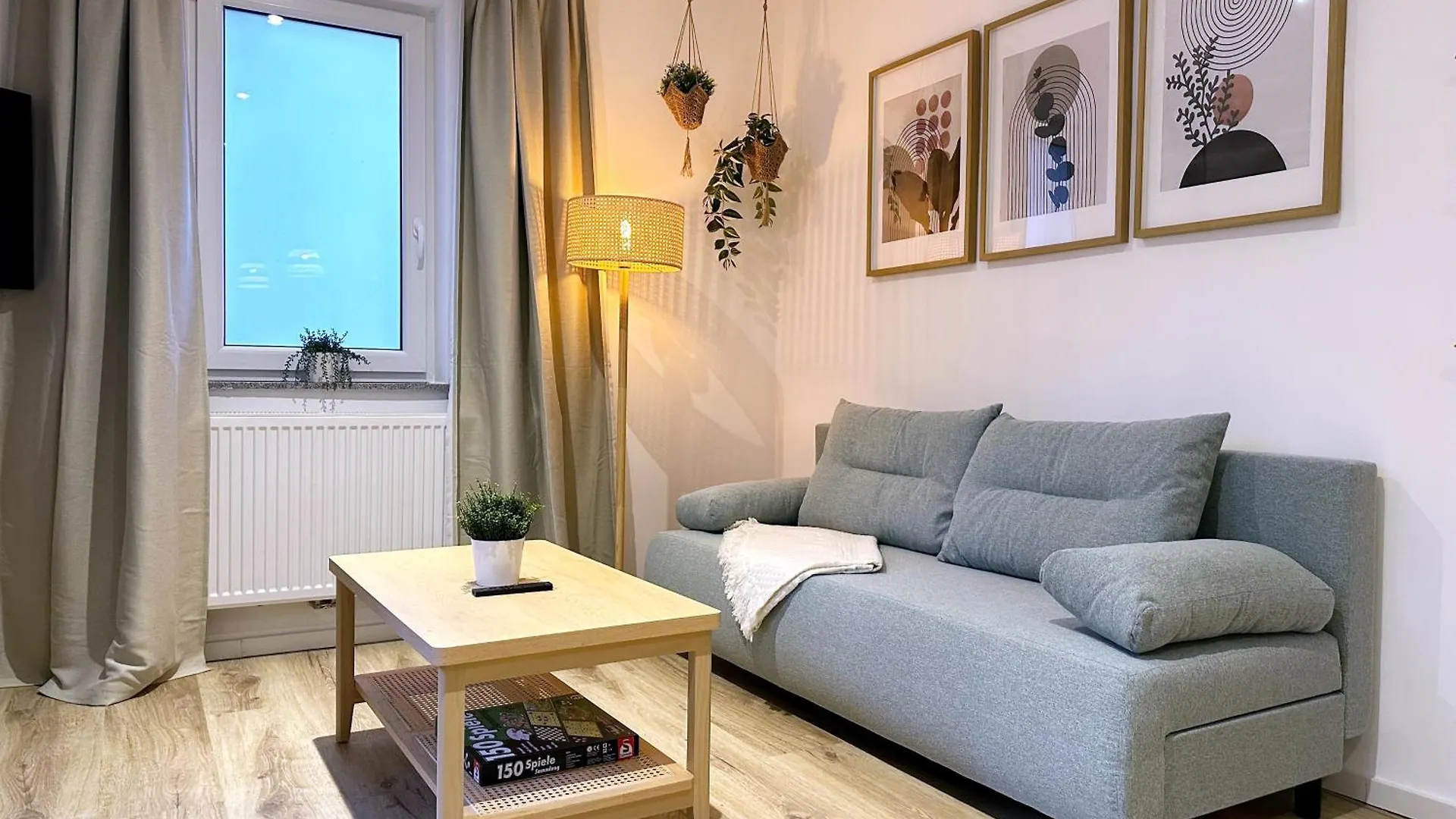 Gemuetliches 2 Zimmer Ambient Apartment Mit Queensize-Bett , Etagenbett& Schlafsofa In Alsternaehe Hamburg Deutschland