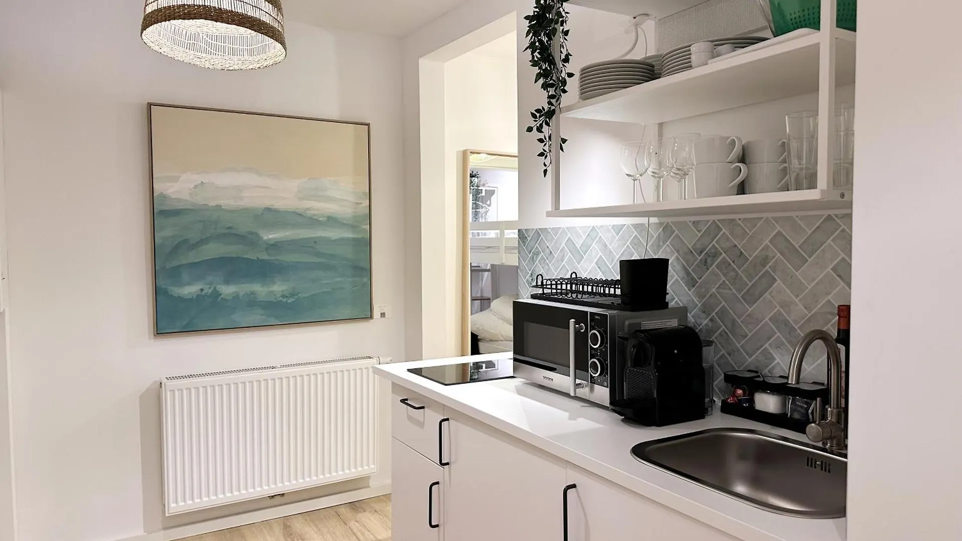 Gemuetliches 2 Zimmer Ambient Apartment Mit Queensize-Bett , Etagenbett& Schlafsofa In Alsternaehe Hamburg Deutschland
