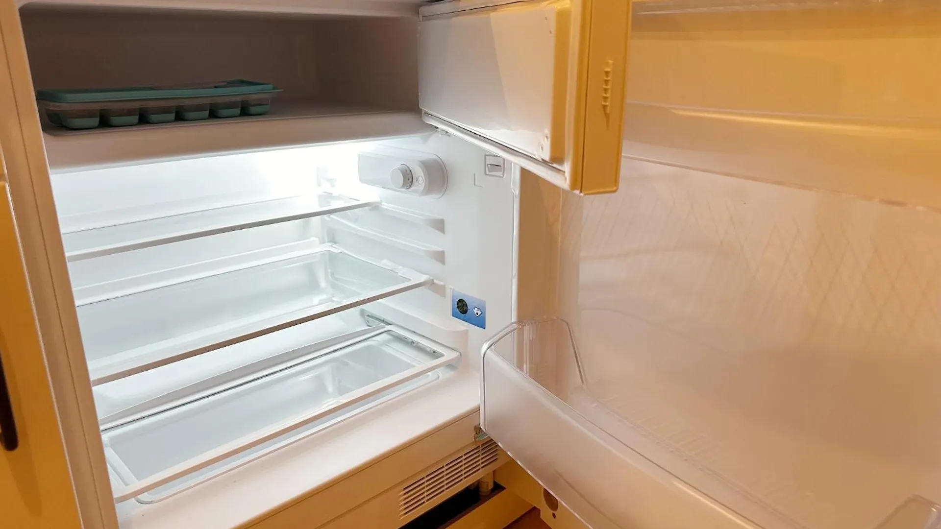 Gemuetliches 2 Zimmer Ambient Apartment Mit Queensize-Bett , Etagenbett& Schlafsofa In Alsternaehe Hamburg Deutschland
