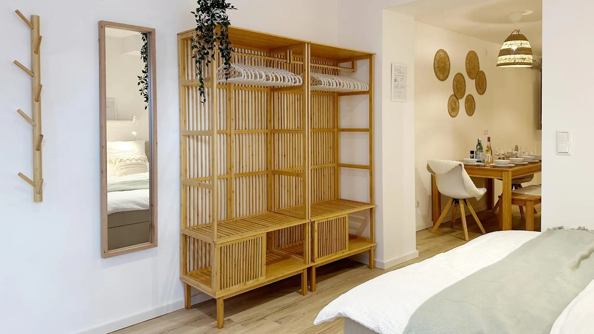 Gemuetliches 2 Zimmer Ambient Apartment Mit Queensize-Bett , Etagenbett& Schlafsofa In Alsternaehe Hamburg