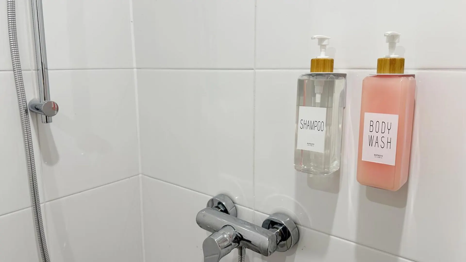 Gemuetliches 2 Zimmer Ambient Apartment Mit Queensize-Bett , Etagenbett& Schlafsofa In Alsternaehe Hamburg