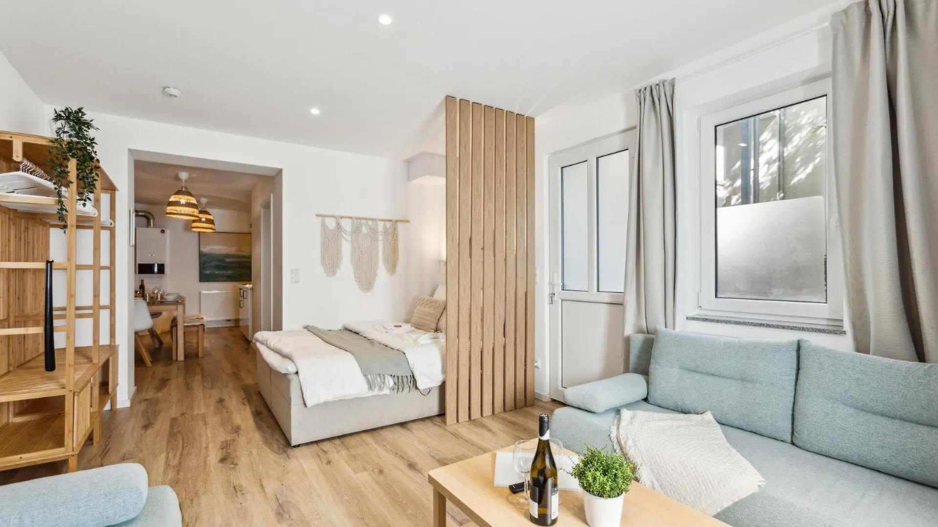 Gemuetliches 2 Zimmer Ambient Apartment Mit Queensize-Bett , Etagenbett& Schlafsofa In Alsternaehe Hamburg