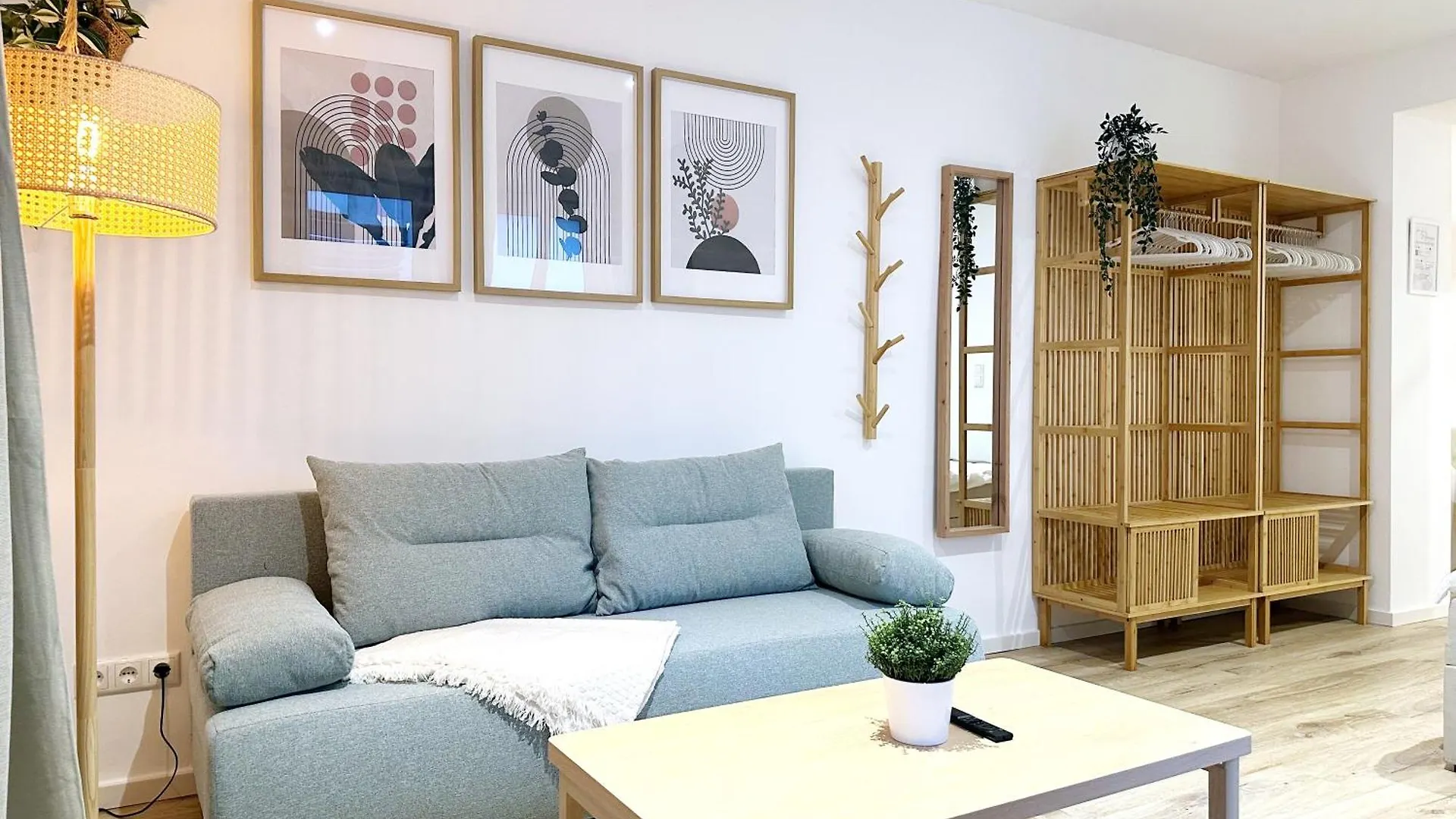 Gemuetliches 2 Zimmer Ambient Apartment Mit Queensize-Bett , Etagenbett& Schlafsofa In Alsternaehe Hamburg